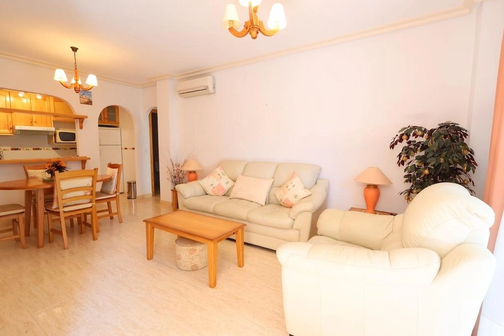 Bungalow til salg i Orihuela Costa