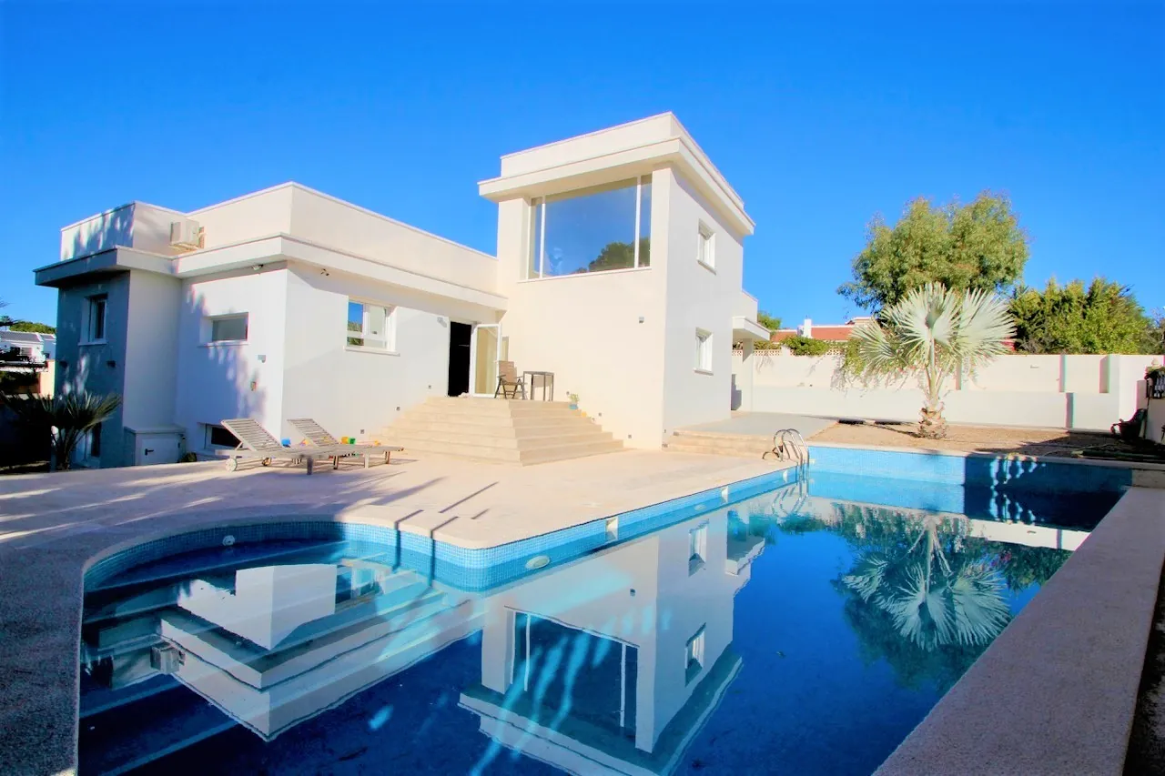 Villa à la vente à Rojales