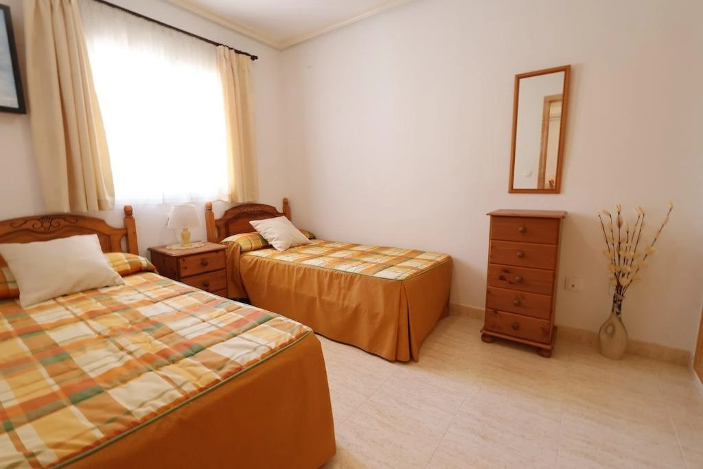 Bungalow til salg i Orihuela Costa