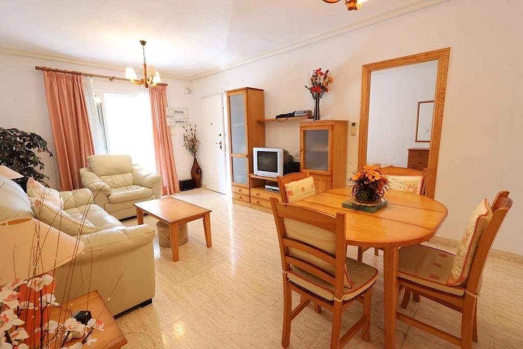 Bungalow til salg i Orihuela Costa