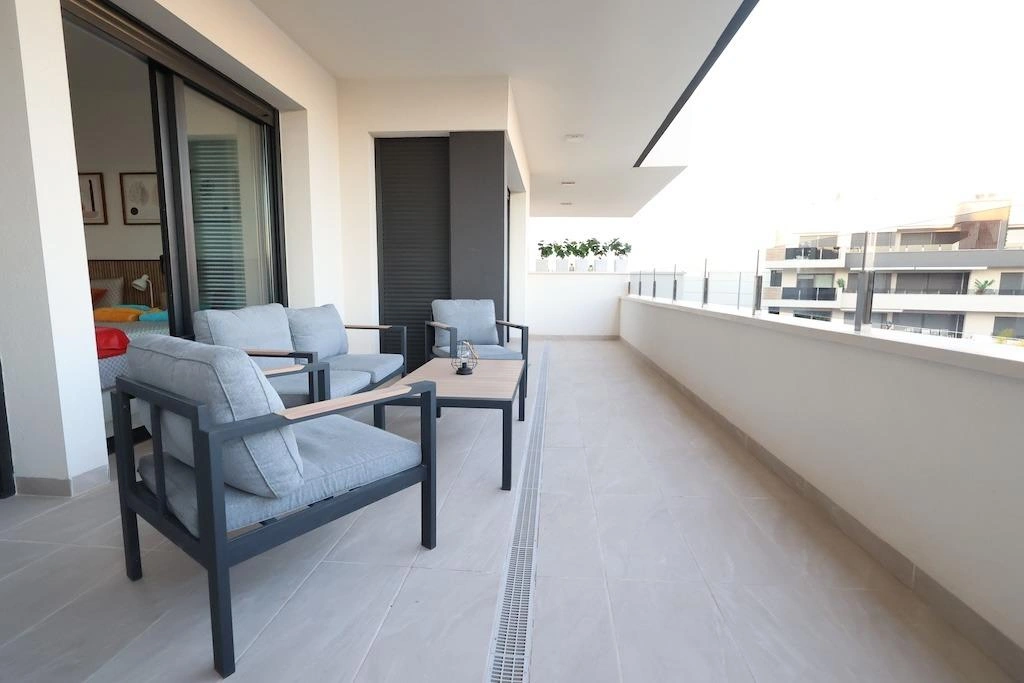 Flat for sale in Orihuela Costa