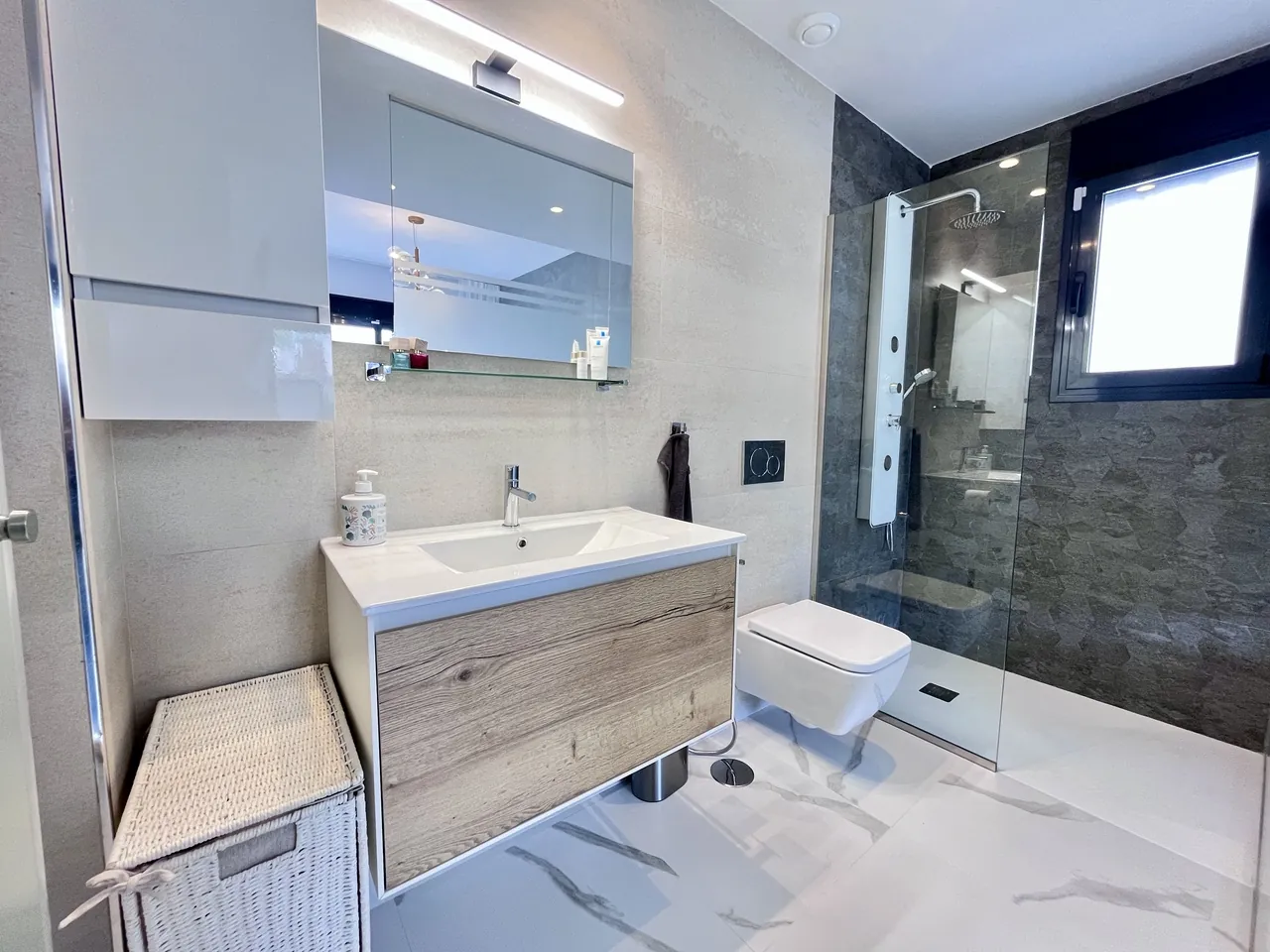 Flat for sale in San Miguel De Salinas