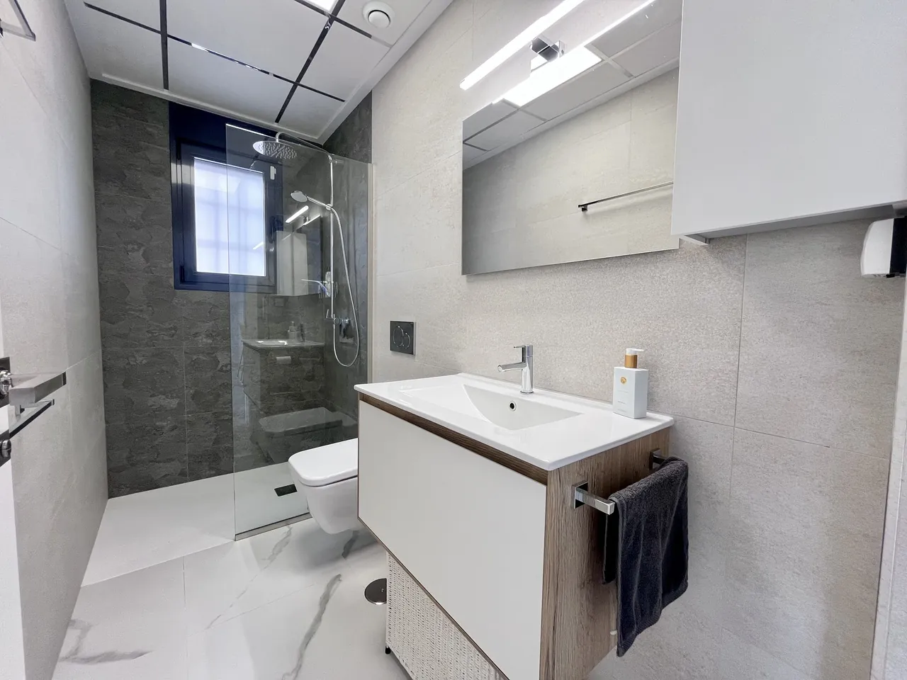 Flat for sale in San Miguel De Salinas