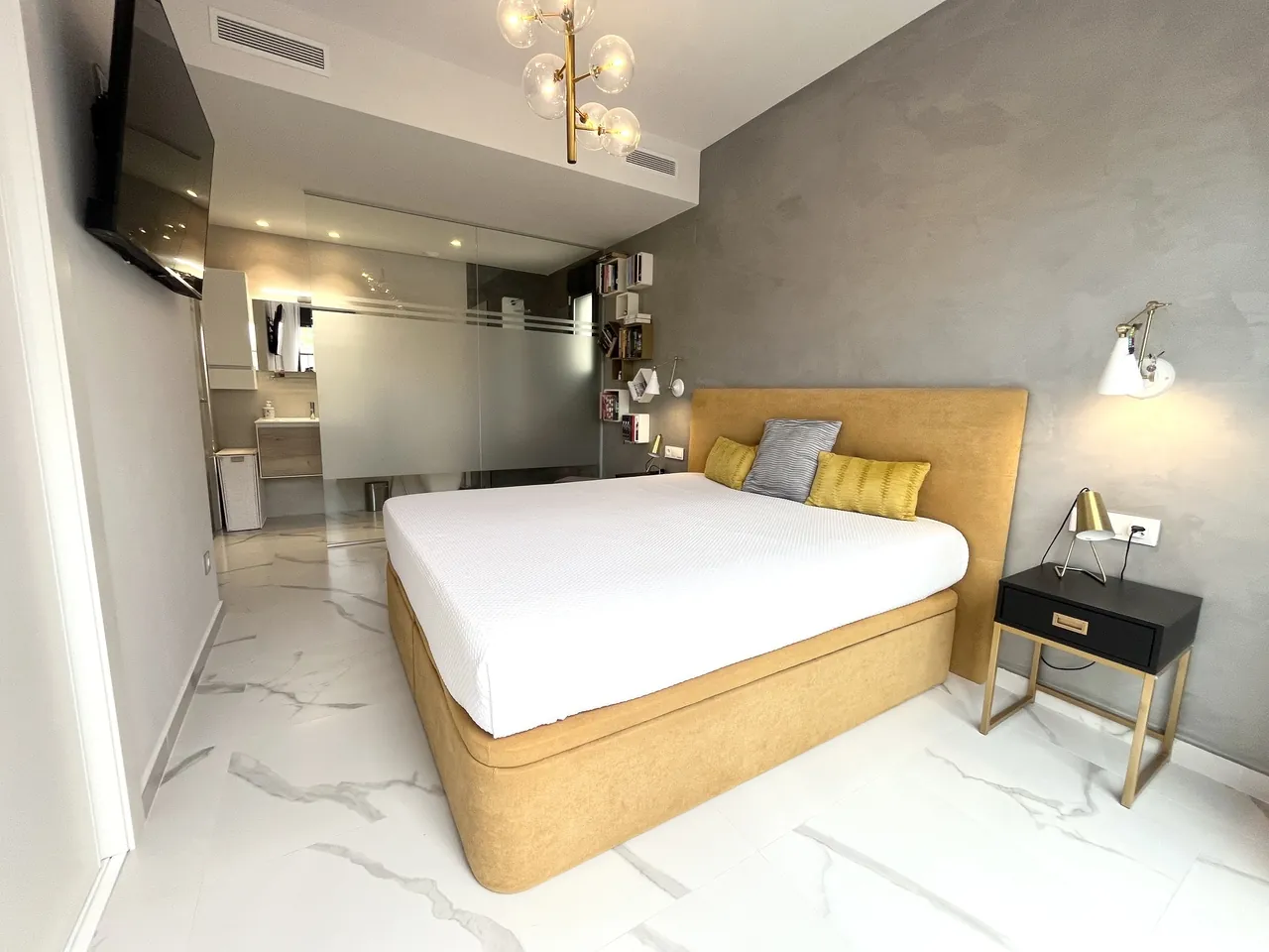 Flat for sale in San Miguel De Salinas