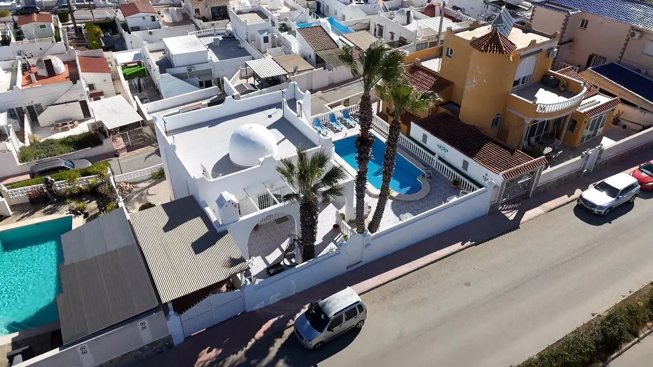 Chalet/Villa en venta en Villamartin
