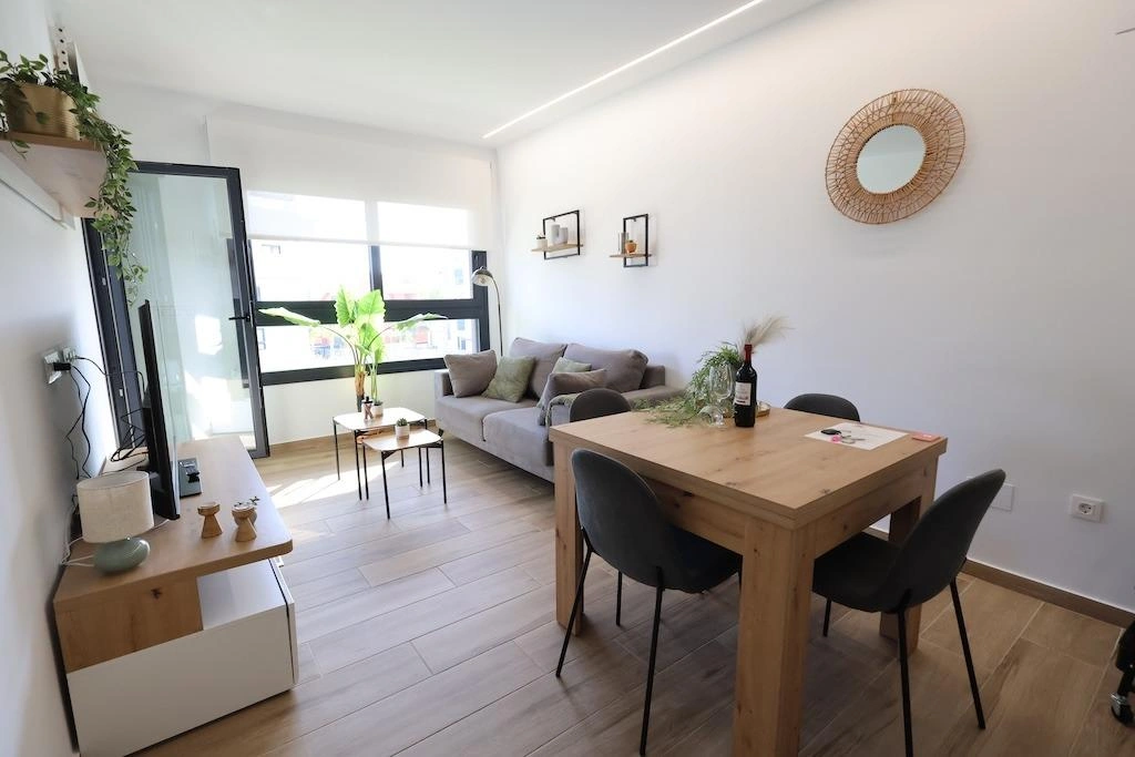 Stats Woning te verkoop in Orihuela Costa