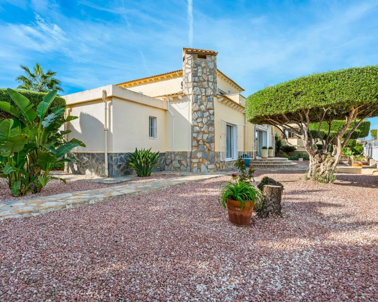 Villa te verkoop in Algorfa