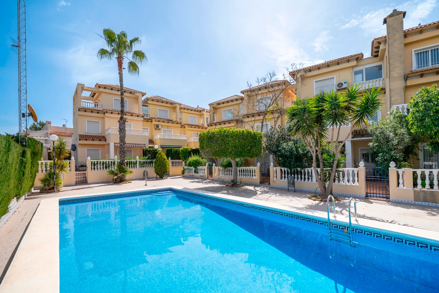 Casa adosada en venta en Guardamar Del Segura