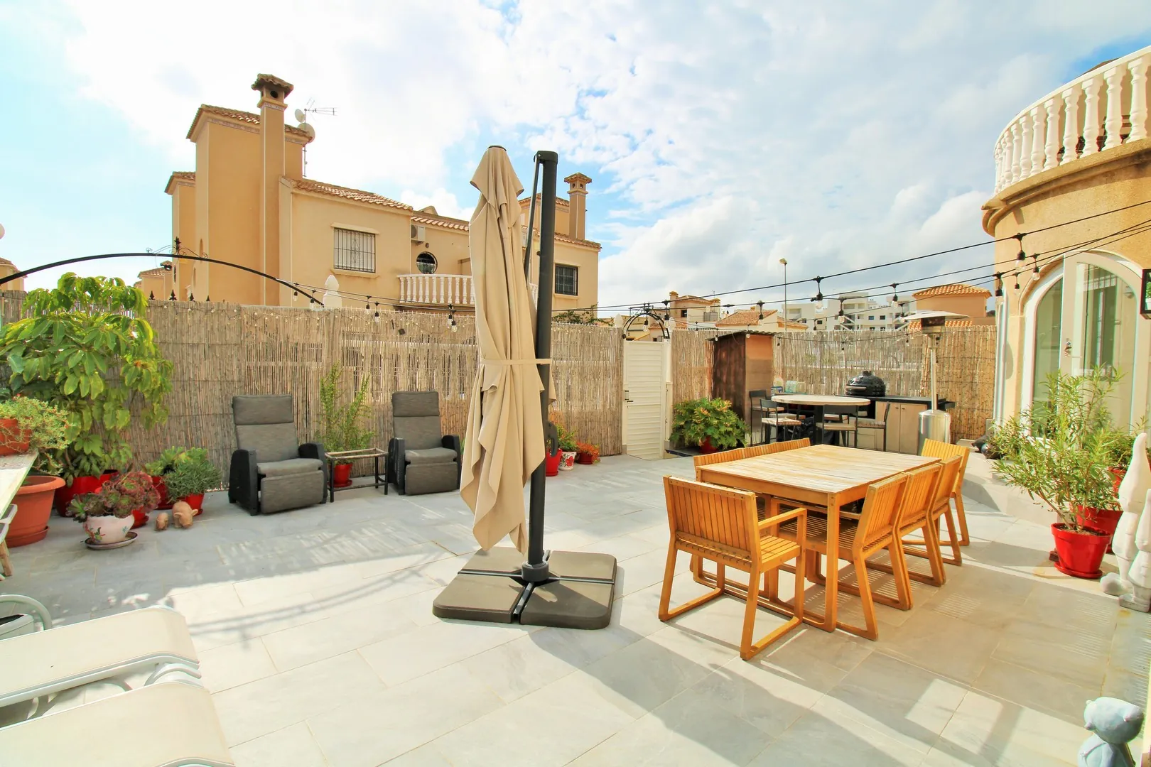 Casa adosada en venta en Villamartin