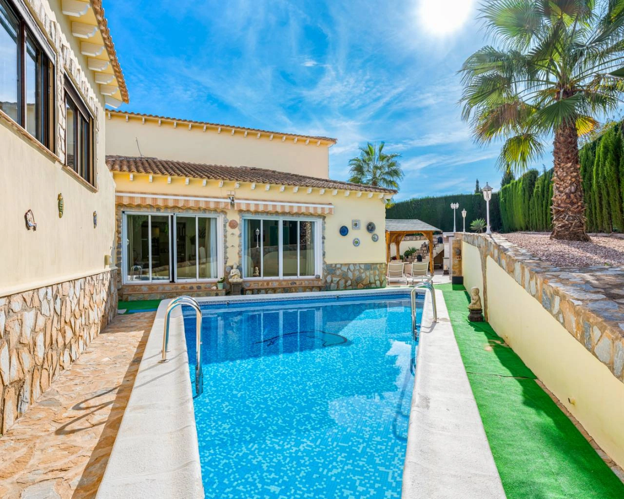 Villa te verkoop in Algorfa