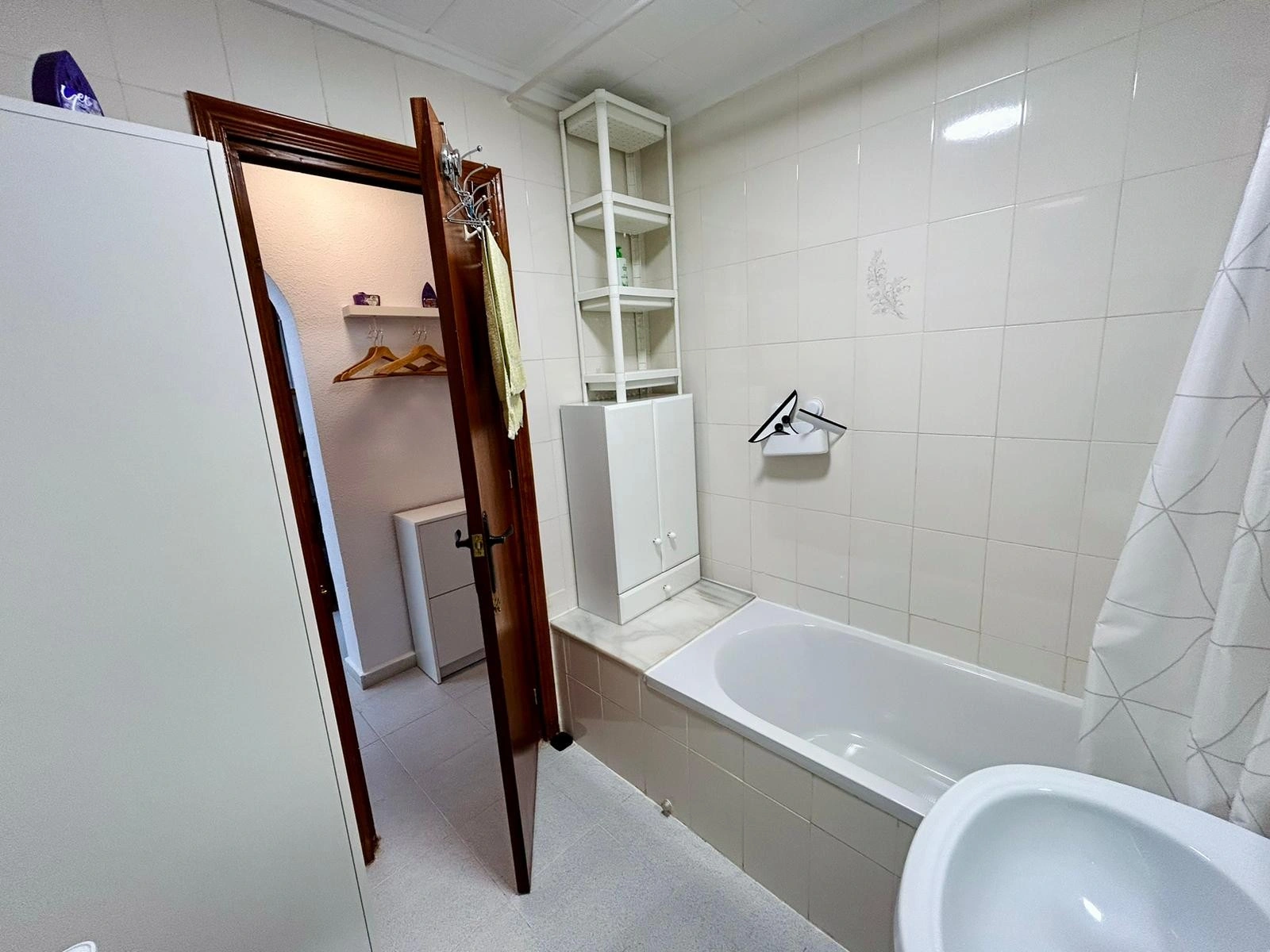 Study for sale in El Chaparral