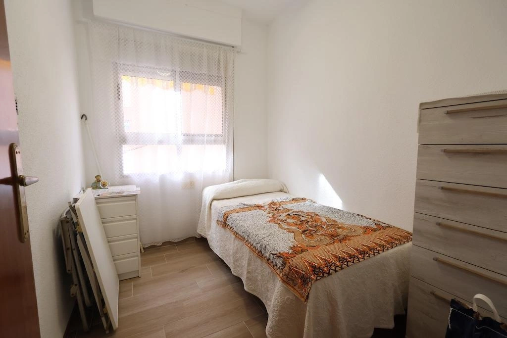 Flat til salg i Torrevieja