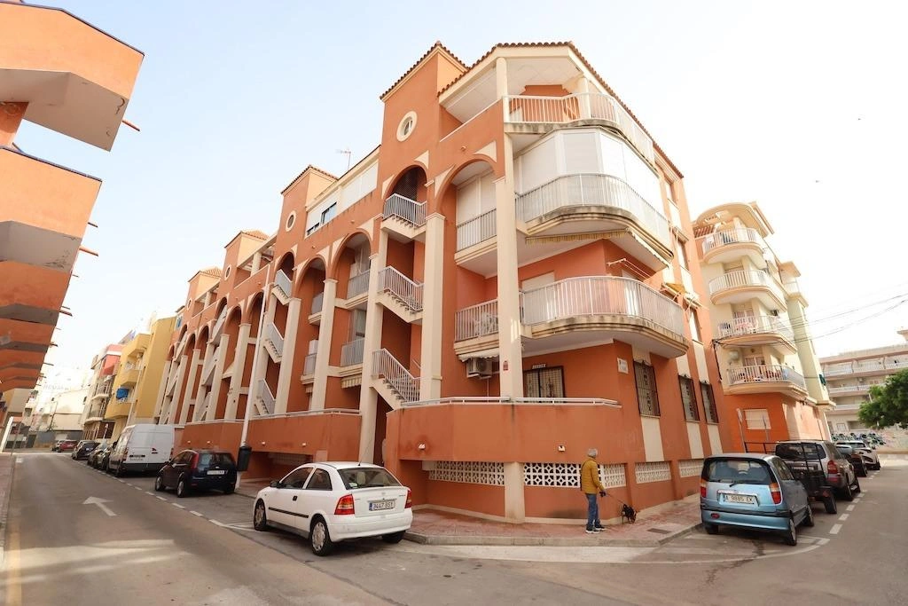 Flat til salg i Torrevieja