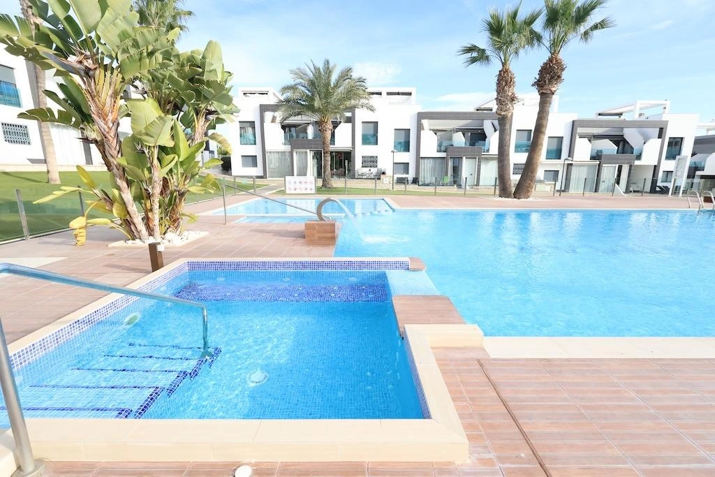 Bungalow til salg i Orihuela Costa