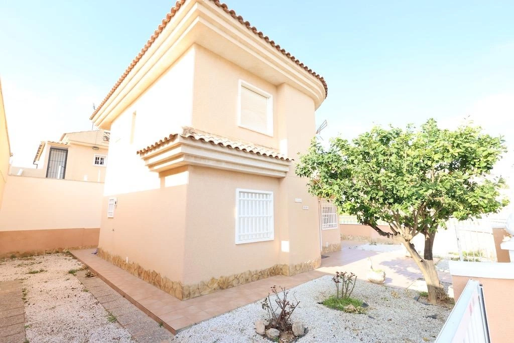 Villa zum verkauf in Torrevieja
