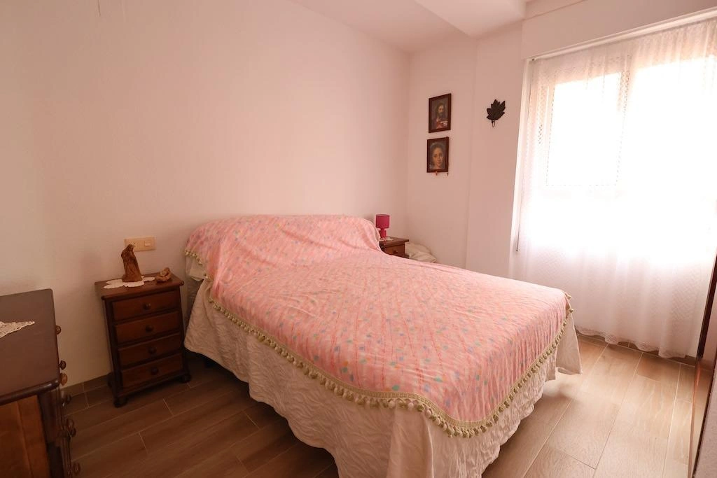 Flat til salg i Torrevieja