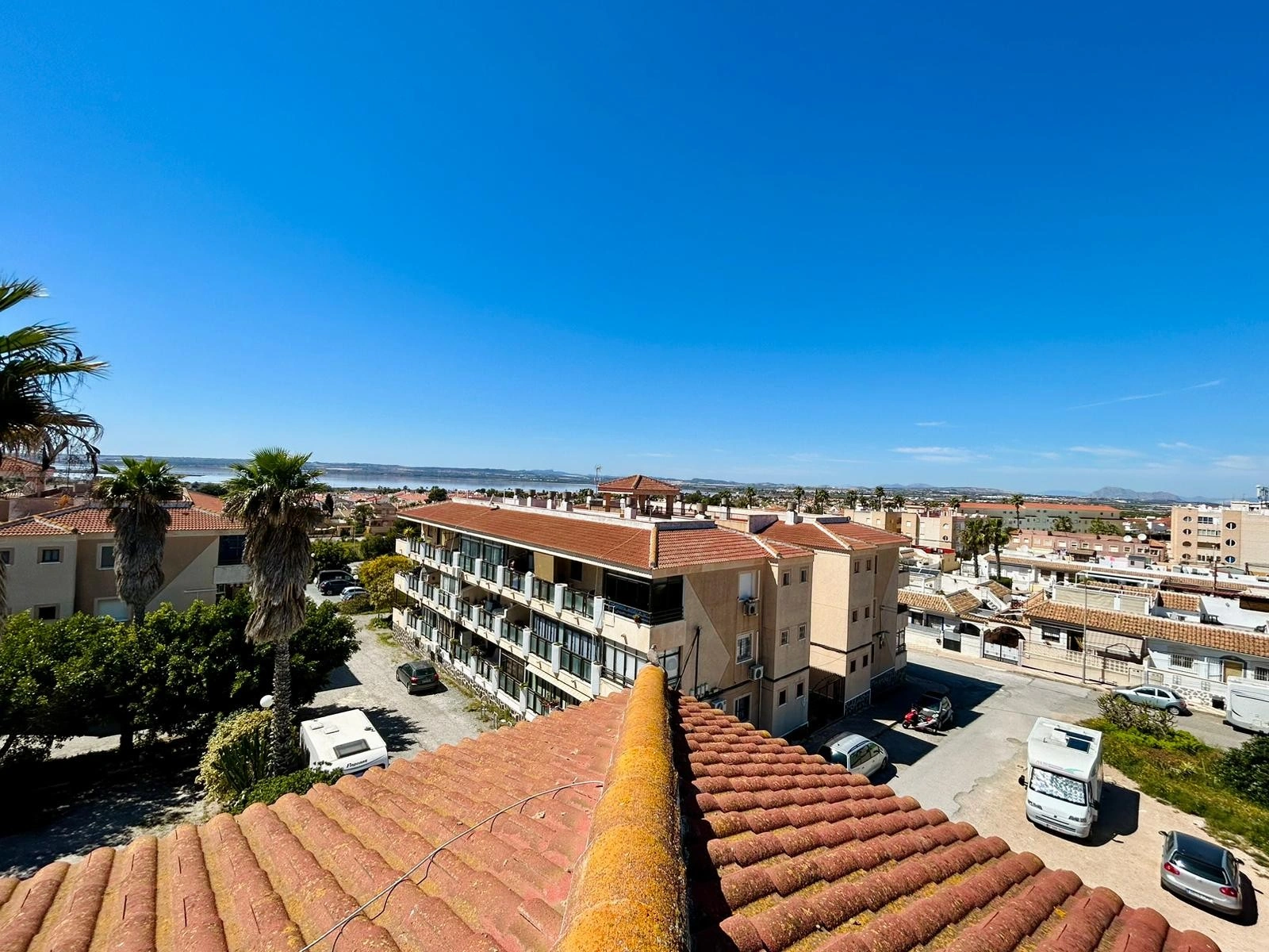 Study for sale in El Chaparral