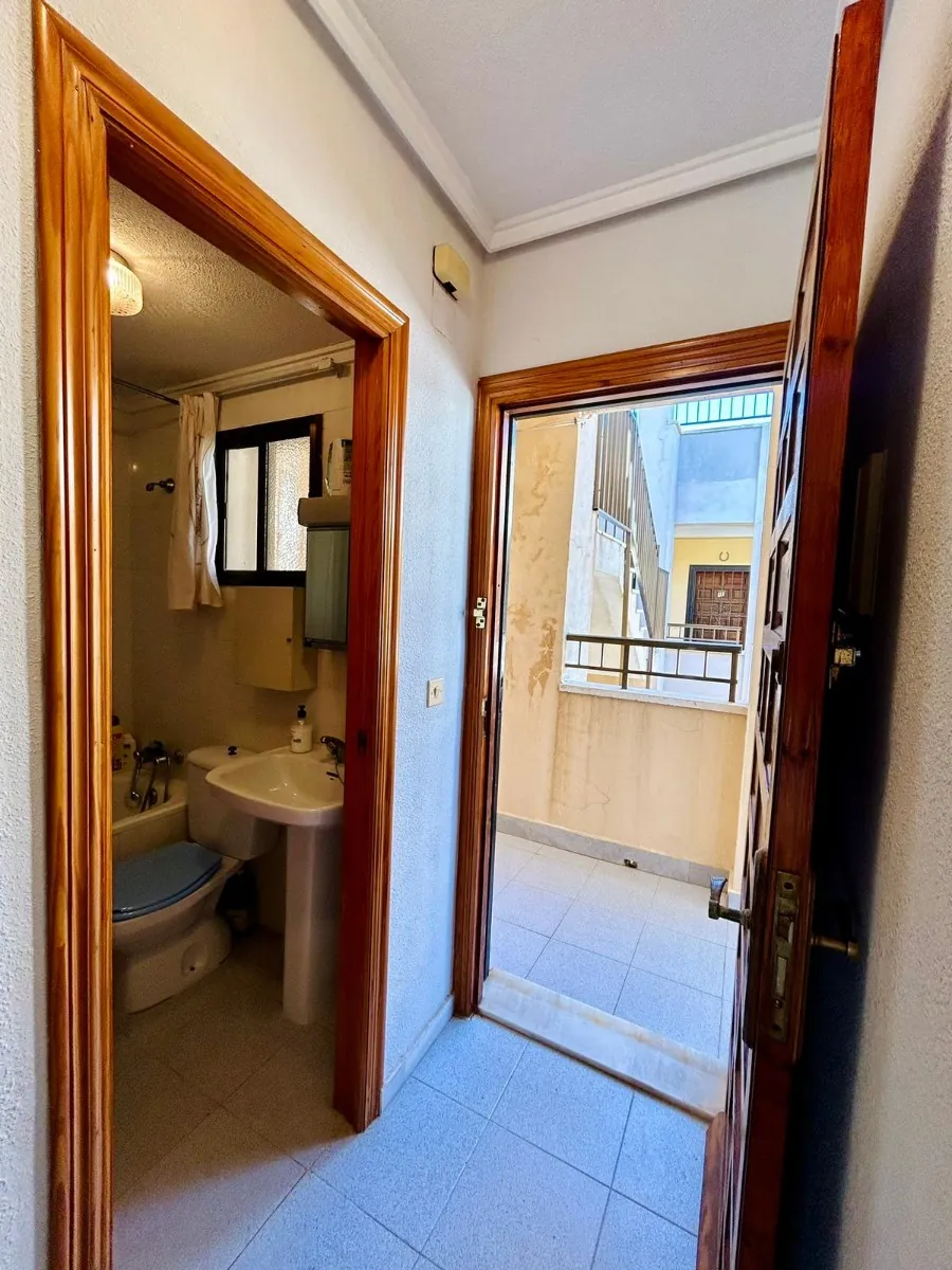 Study for sale in El Chaparral