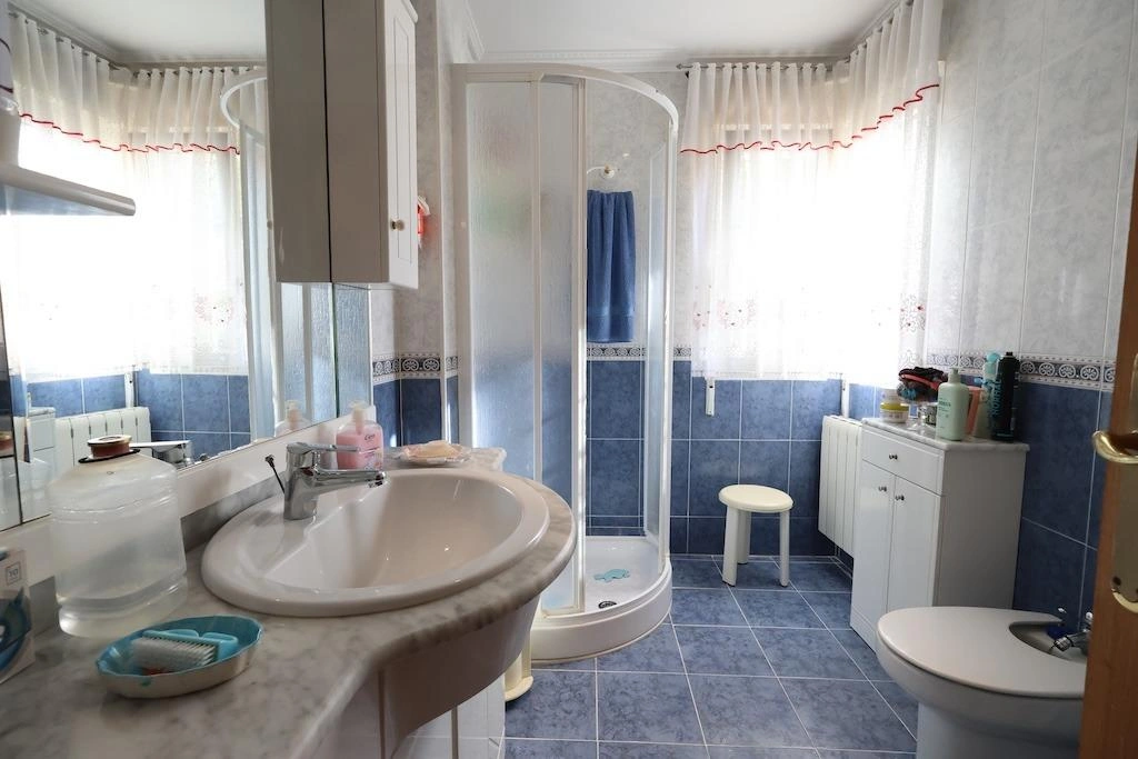 Villa til salg i Orihuela Costa