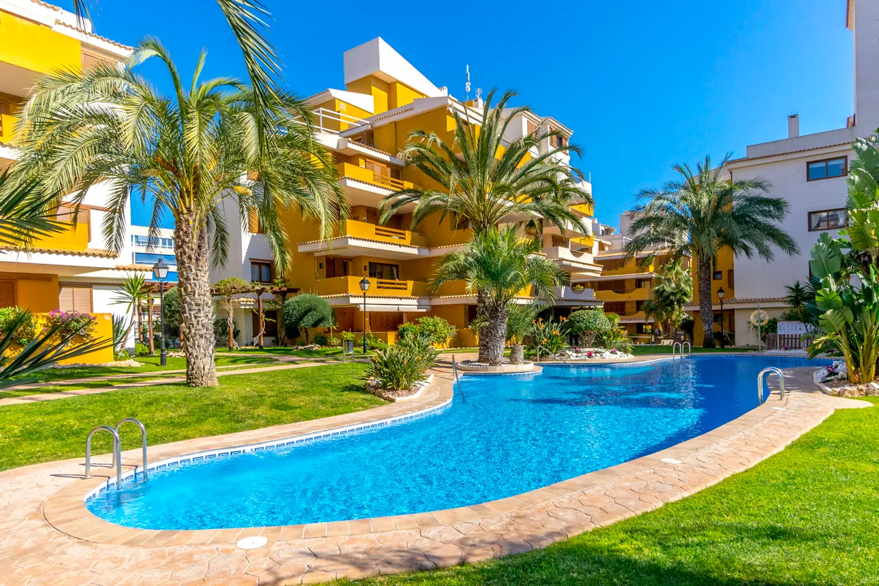 Flat for sale in Torrevieja