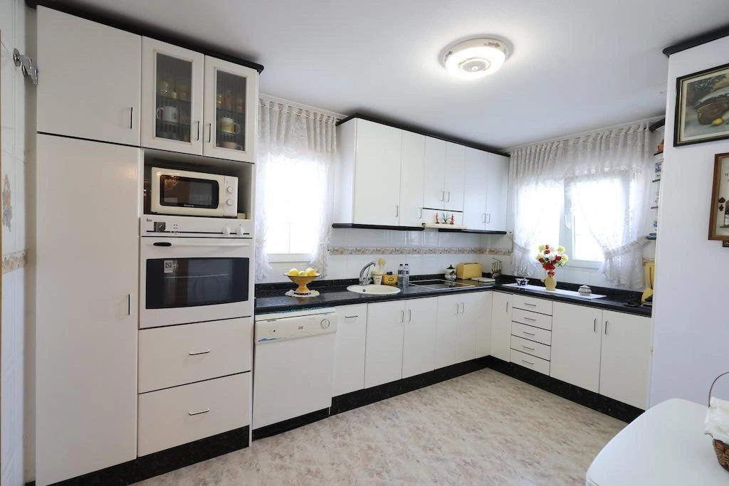 Villa til salg i Orihuela Costa