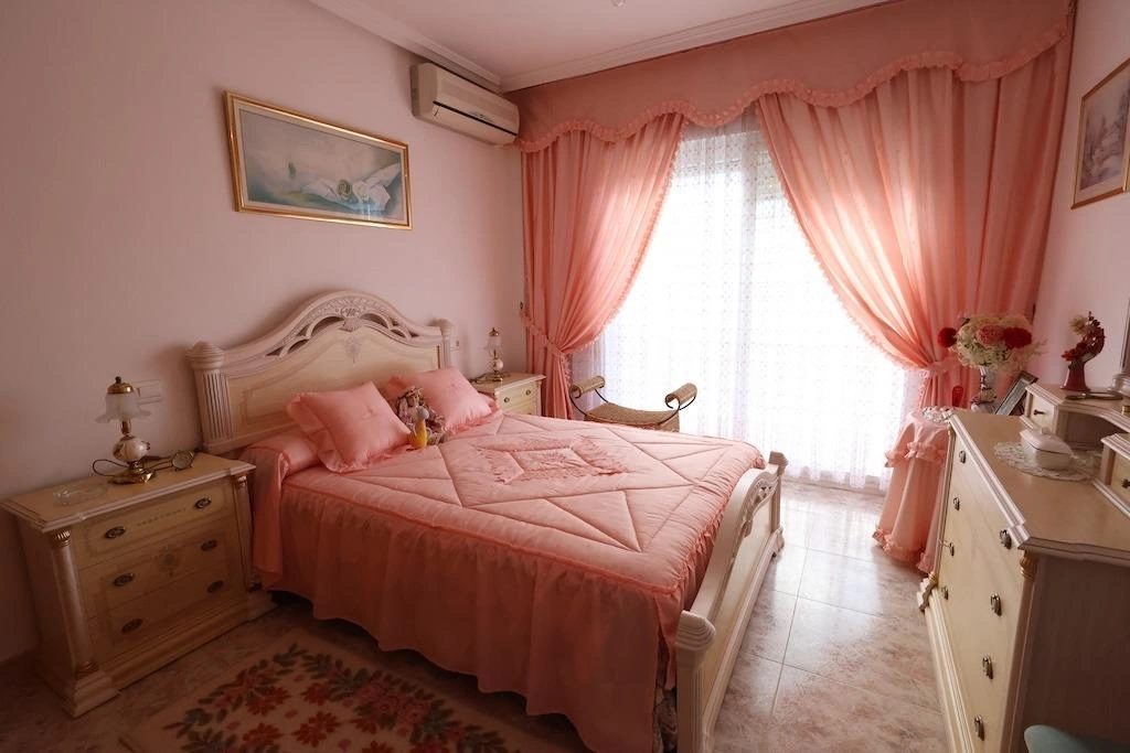 Villa til salg i Orihuela Costa