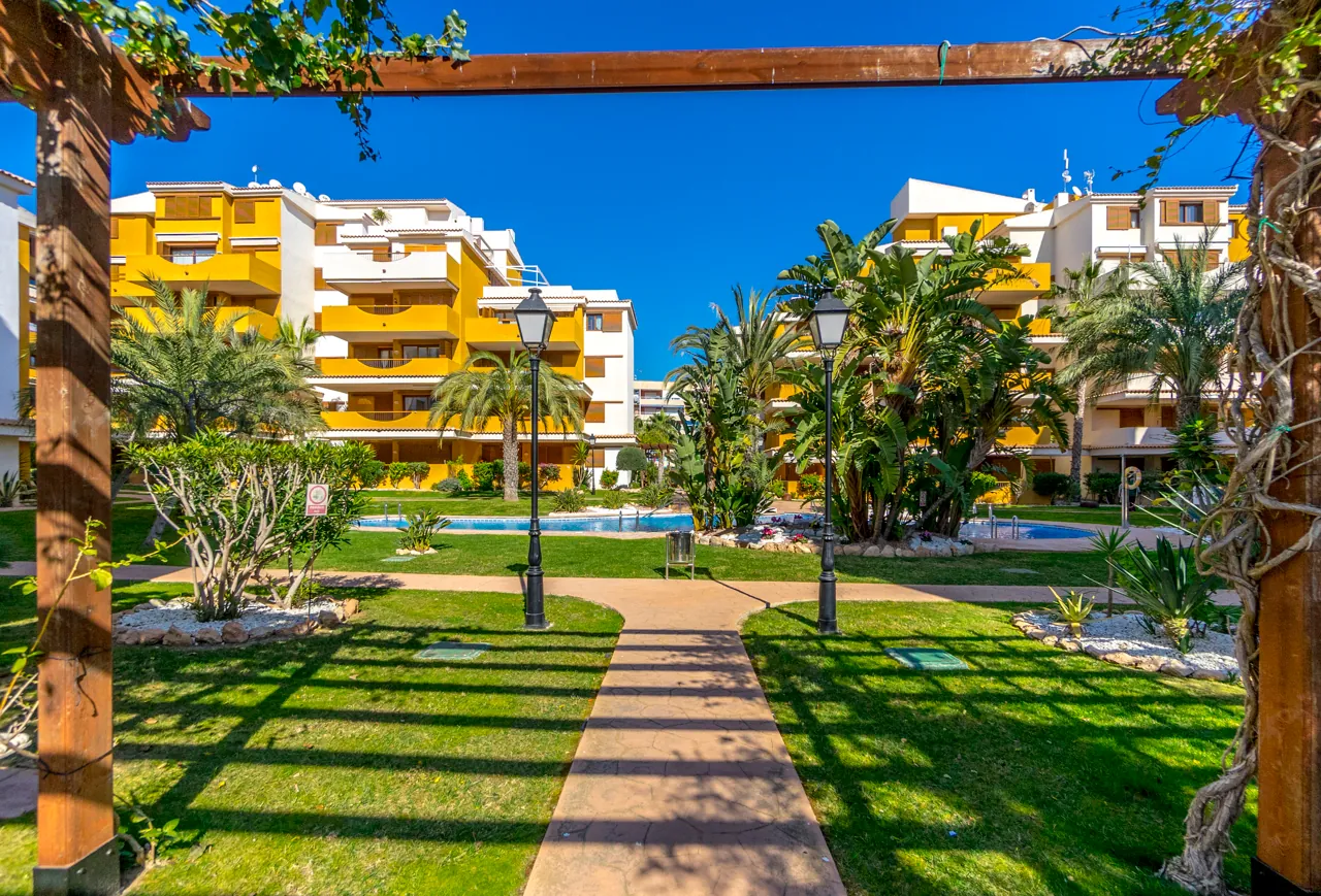 Flat for sale in Torrevieja