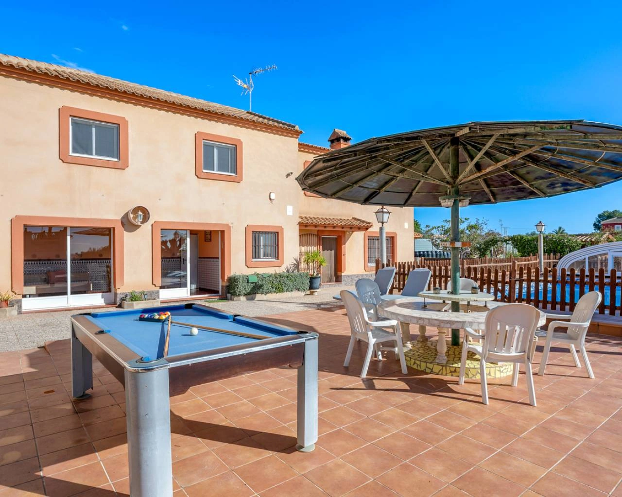 Finca for sale in Los Montesinos