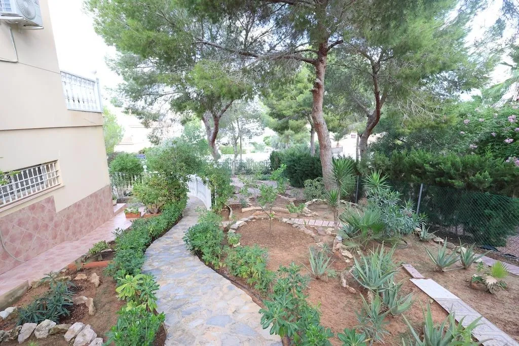 Villa til salg i Orihuela Costa