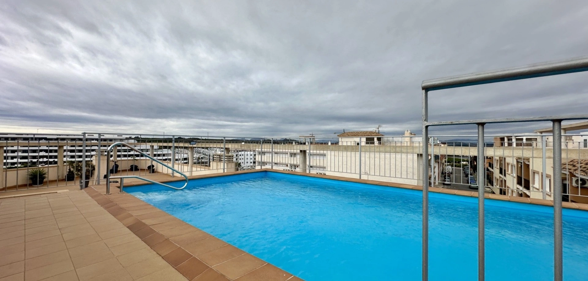 Flat for sale in San Miguel De Salinas