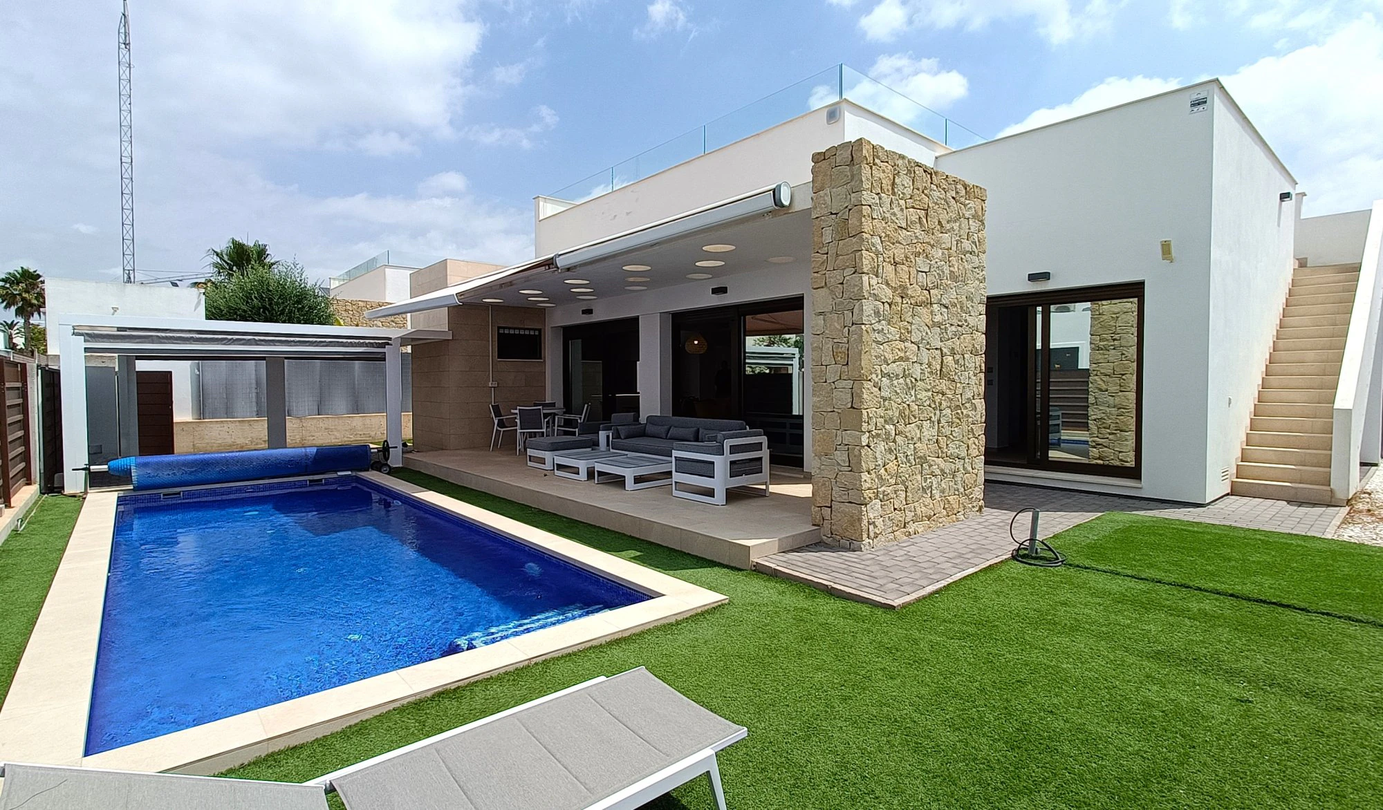 Villa for sale in Vistabella Golf