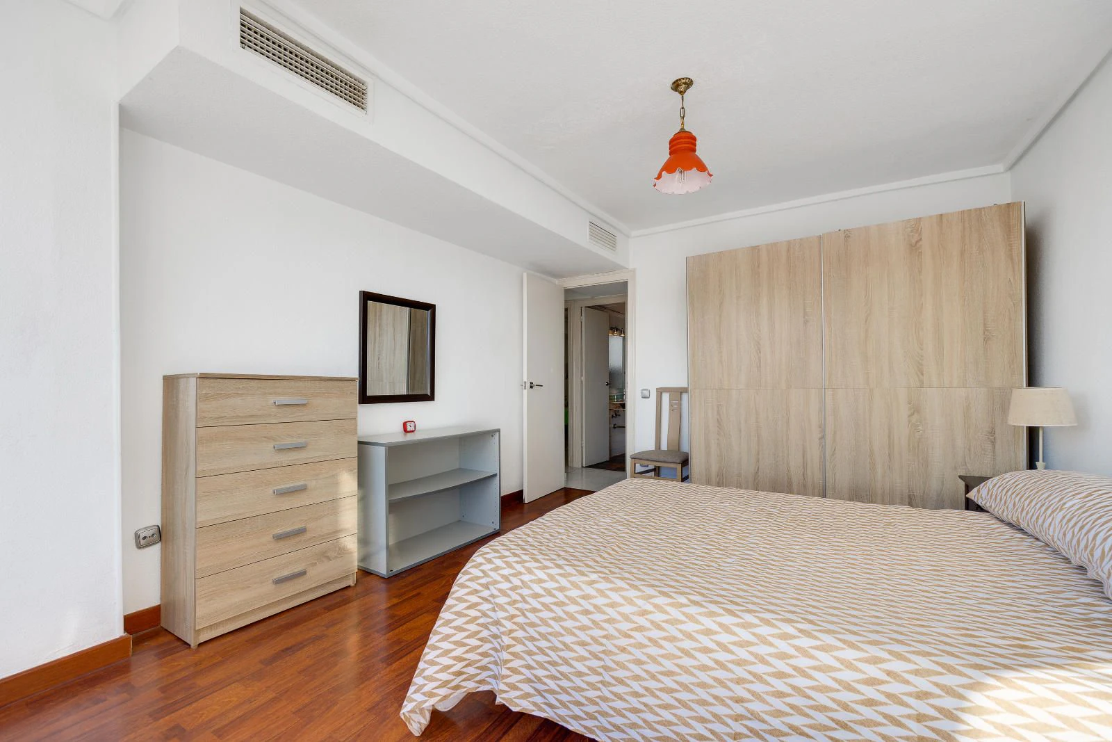 Flat for sale in Torrevieja