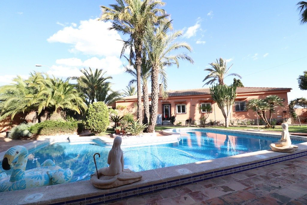 Villa te verkoop in Torrevieja