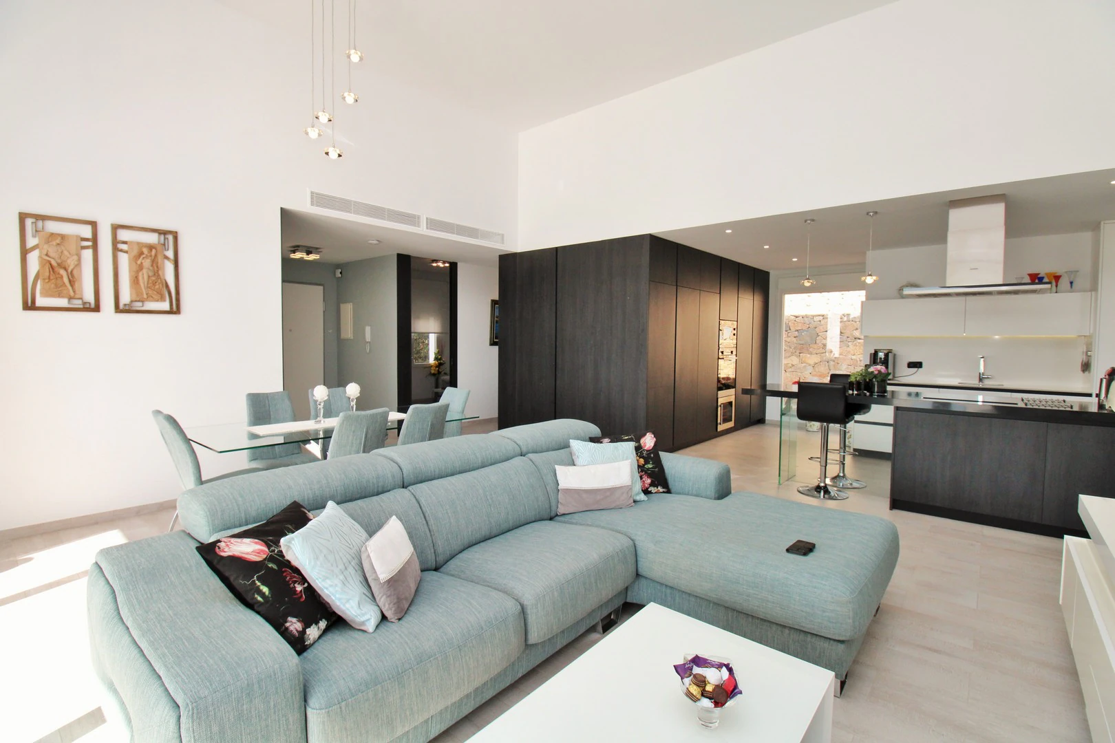 Villa for sale in Algorfa
