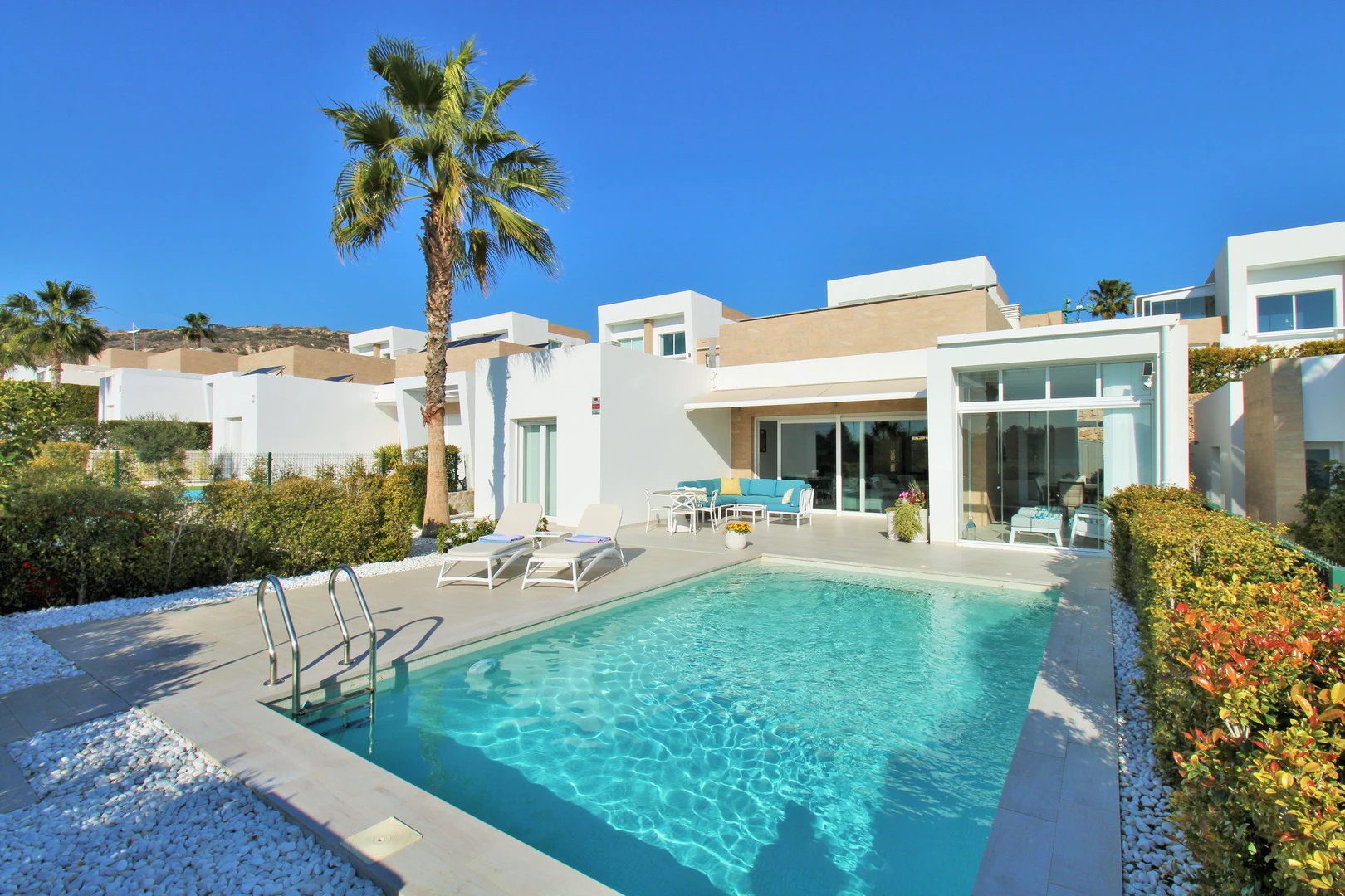 Villa for sale in Algorfa