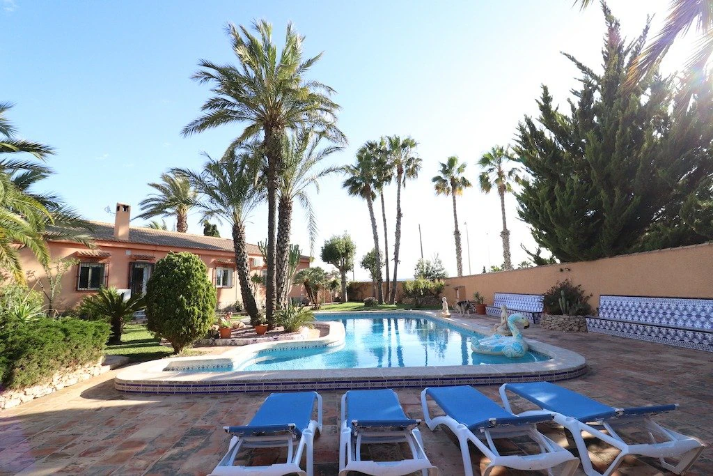 Villa te verkoop in Torrevieja
