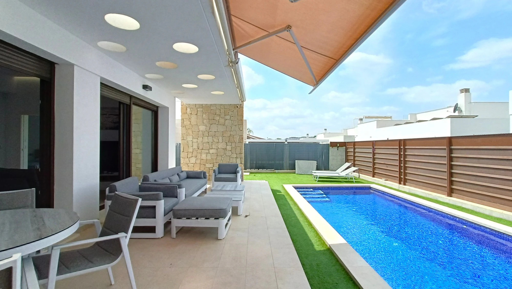 Villa for sale in Vistabella Golf