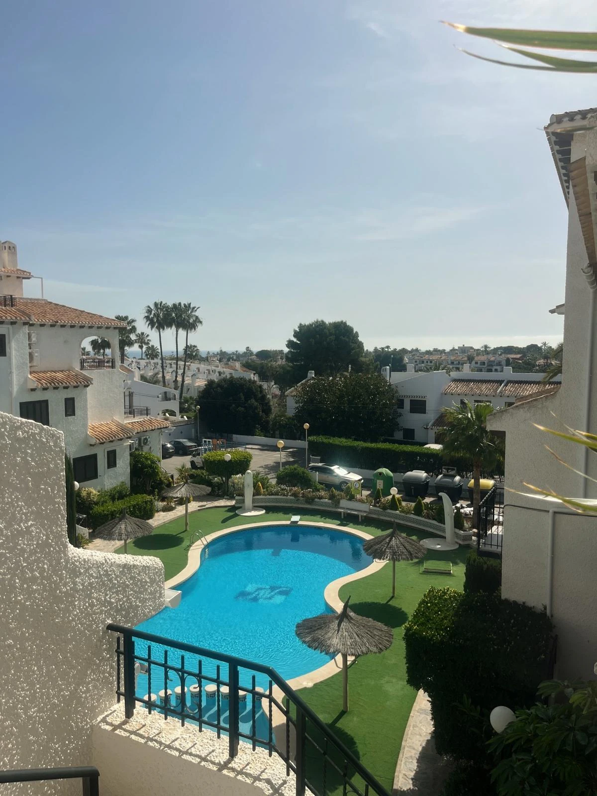 Cabo Roig Beachside Apartment walking to beach