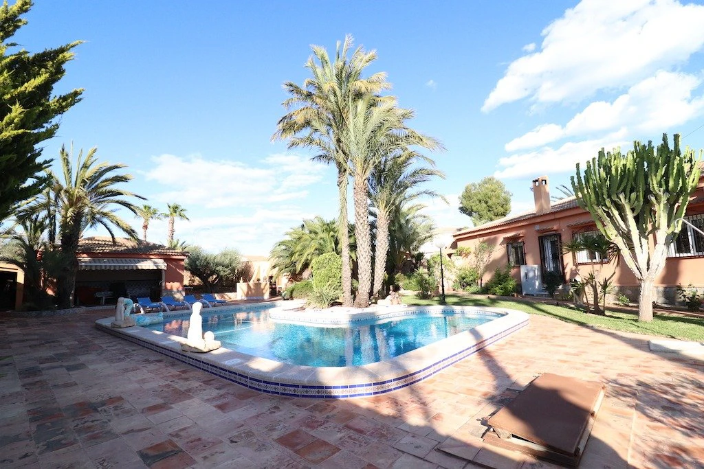 Villa te verkoop in Torrevieja