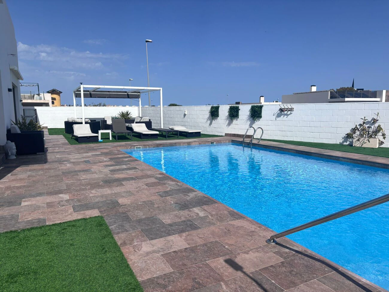 Villa til salg i Villamartin