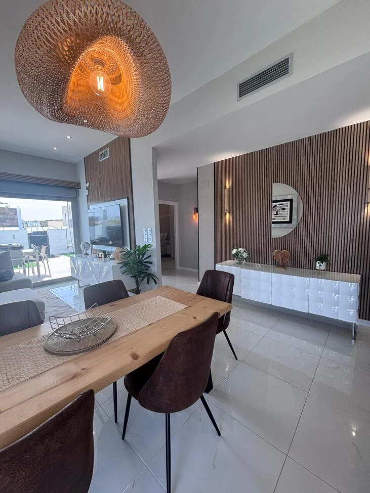 Villa til salg i Villamartin