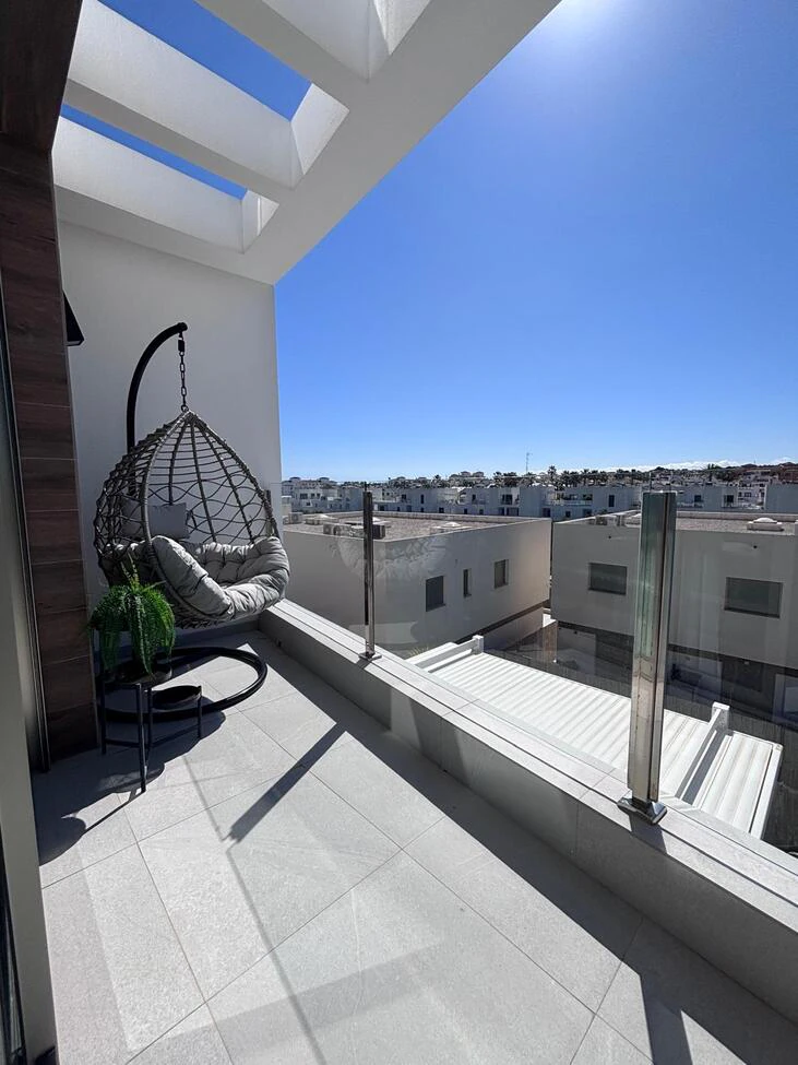 Villa til salg i Villamartin