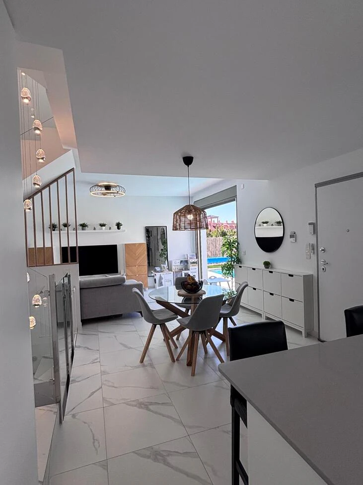 Villa til salg i Villamartin