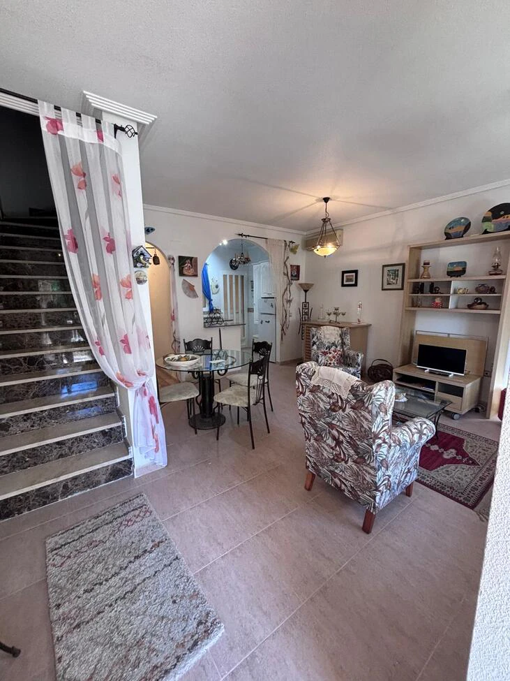 Terraced house for sale in Villamartin