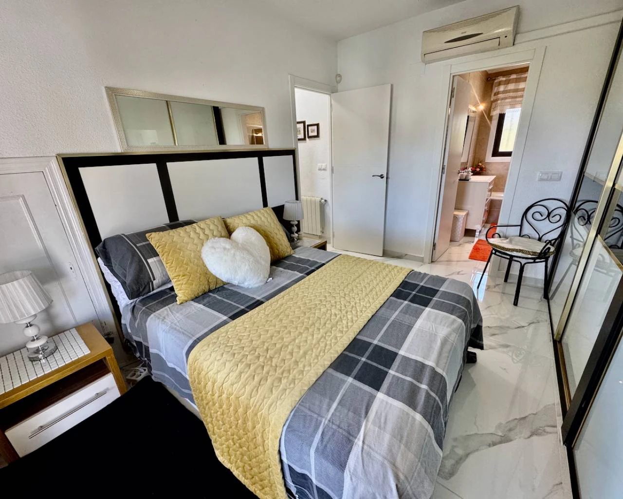 Villa for sale in Algorfa