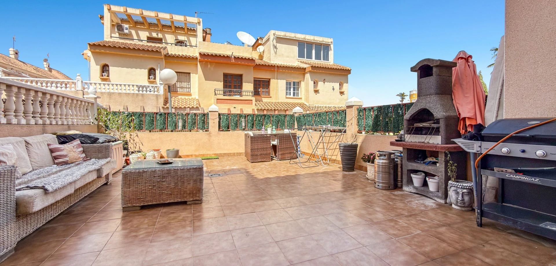 Terraced house for sale in Orihuela Costa