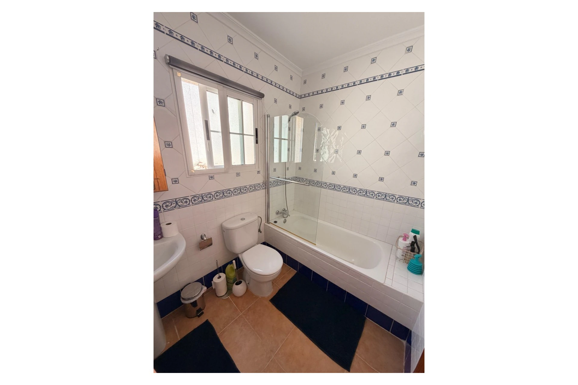 Maison jumelée à la vente à El Raso