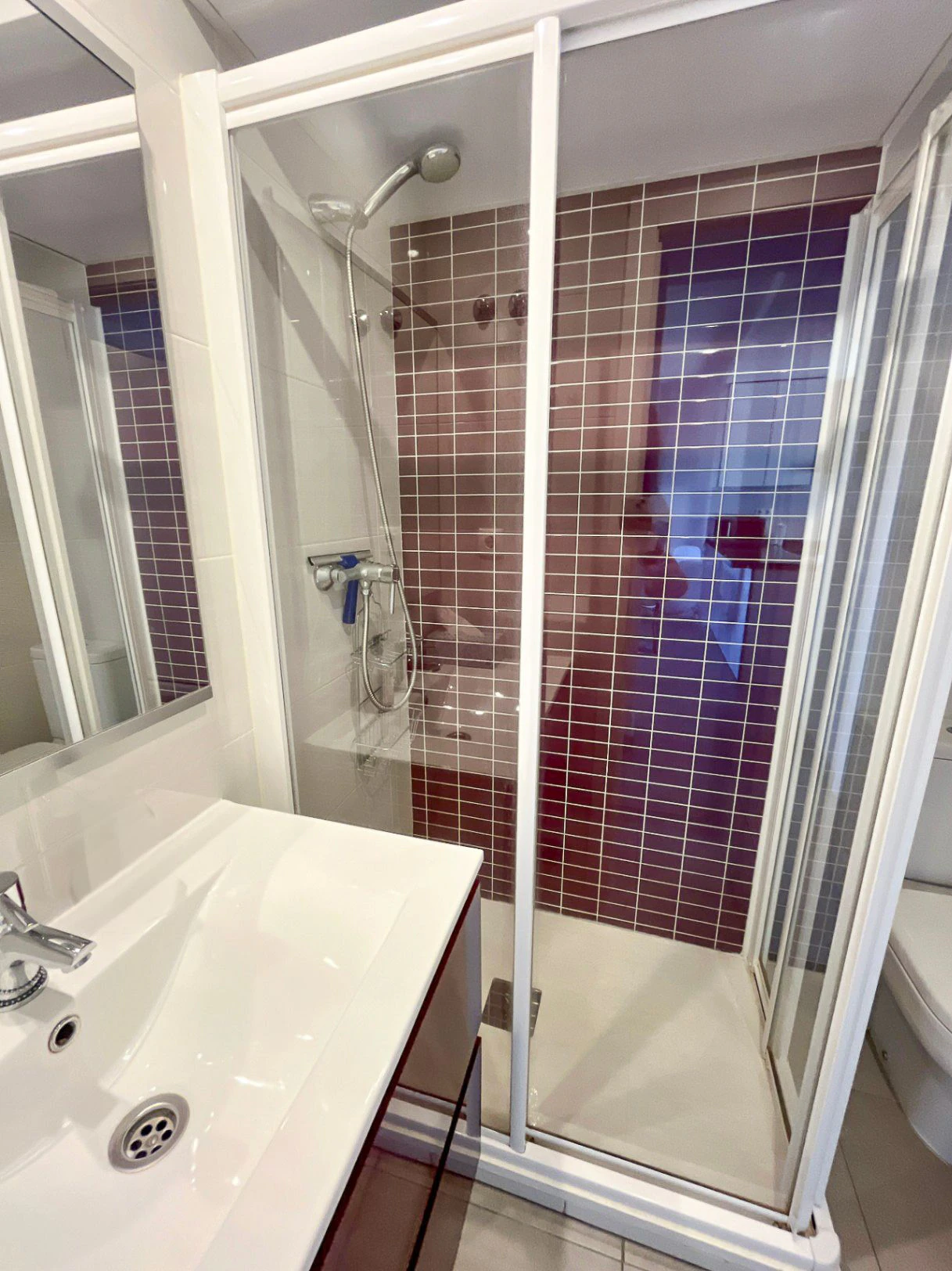 Modernised 2-Bedroom Bungalow for Sale in Dream Hills II Roof Terrace Open Views