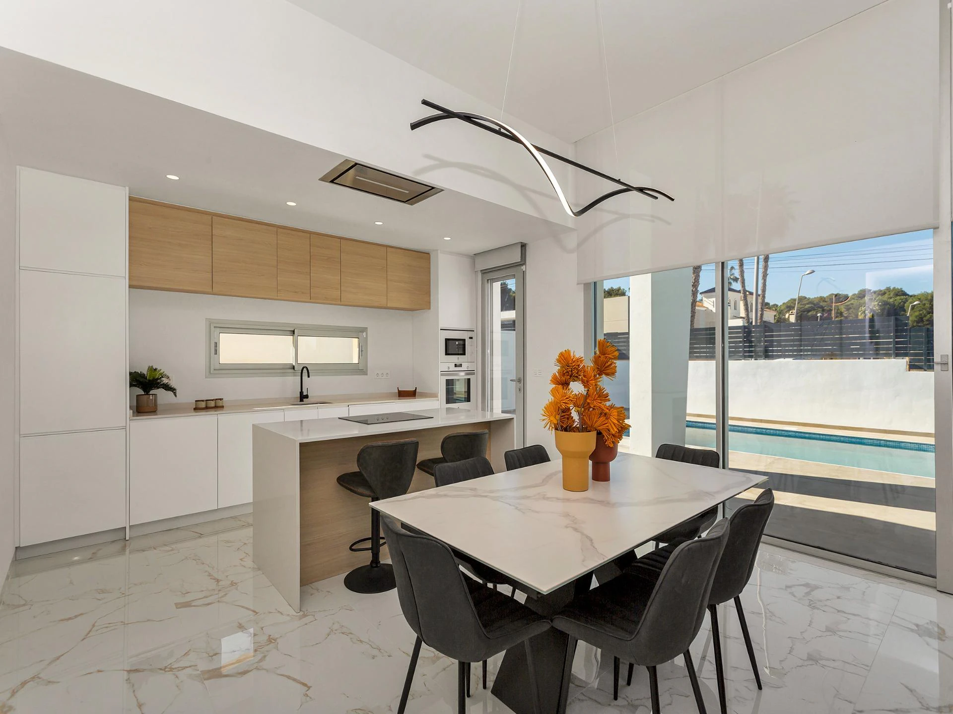 en Woning Vol Licht en Exclusiviteit in Los Balcones
