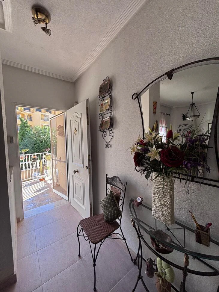 Terraced house for sale in Villamartin